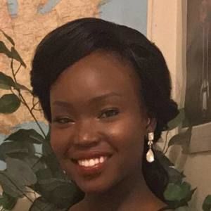 Meet your Posher, Dina